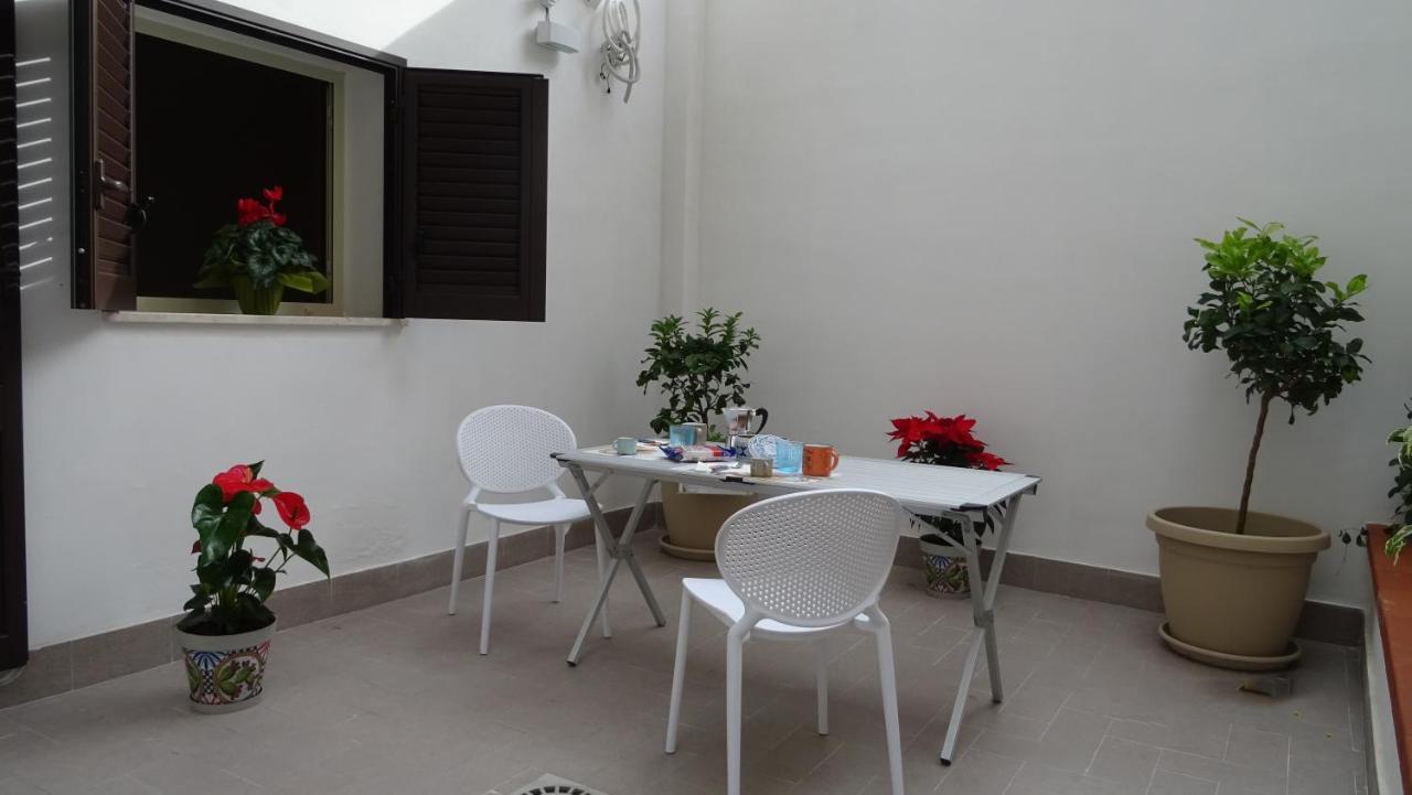 Il Giardino Segreto Apartment ปาแลร์โม ภายนอก รูปภาพ