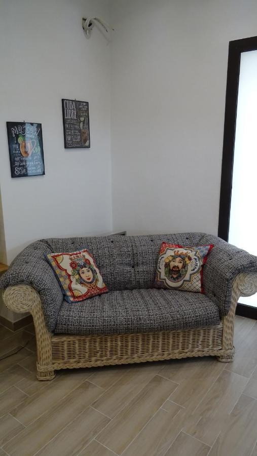 Il Giardino Segreto Apartment ปาแลร์โม ภายนอก รูปภาพ